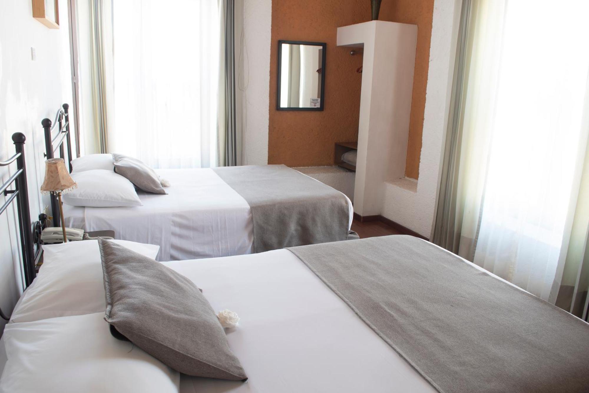 Hotel Pórtico Cultural Morelia Habitación foto